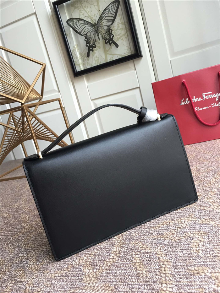 페레가모 숄더백 FZ-21E099-1 신상