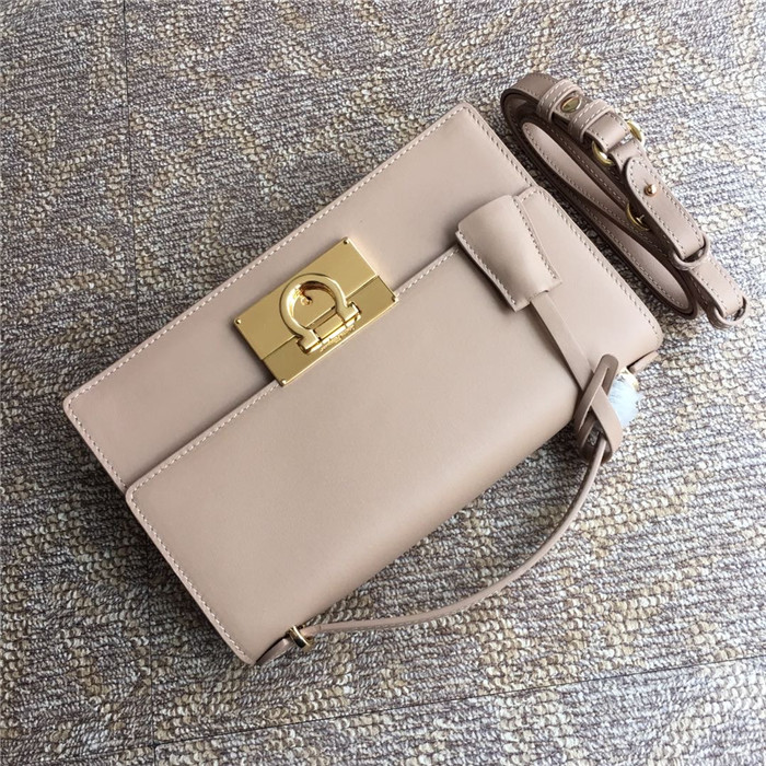 페레가모 숄더백 FZ-21E099-2신상