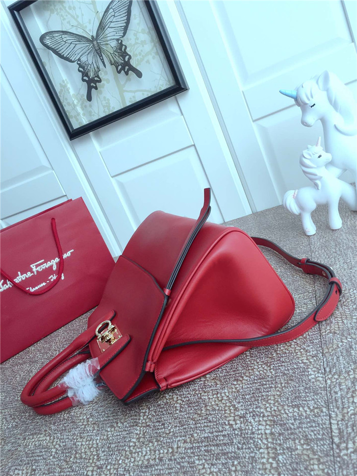 페레가모 토트&숄더백 21H159-1 2020/신상