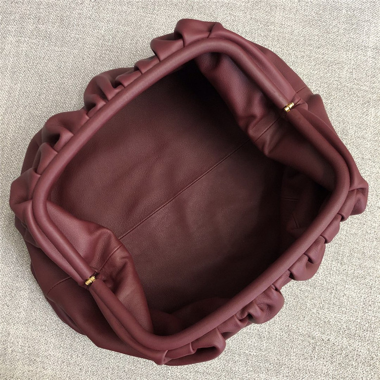 보테가베네타 버터카프 파우치백 라지 576227 신상