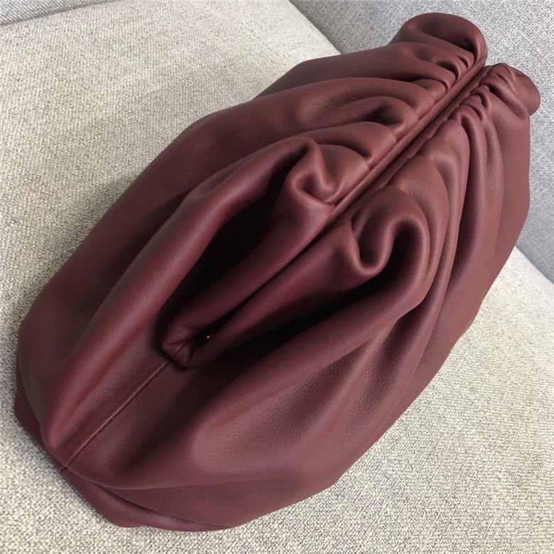 보테가베네타 버터카프 파우치백 라지 576227 신상