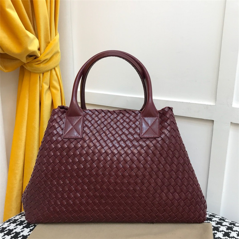 보테가 쇼핑백 BV5211