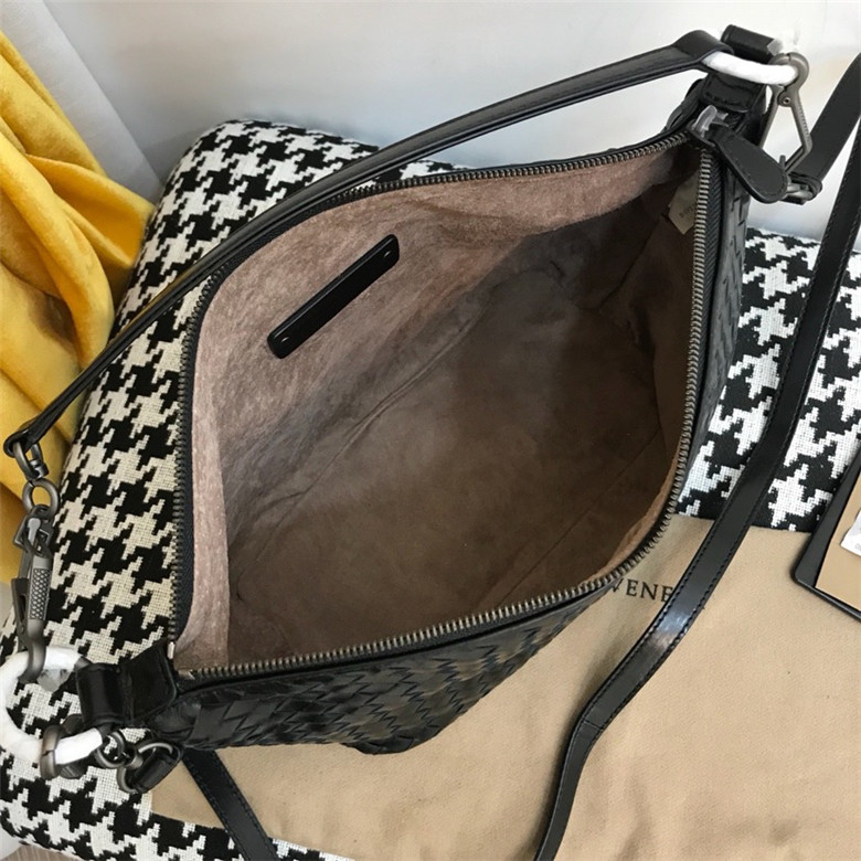 보테가 토트&숄더백 BV7703