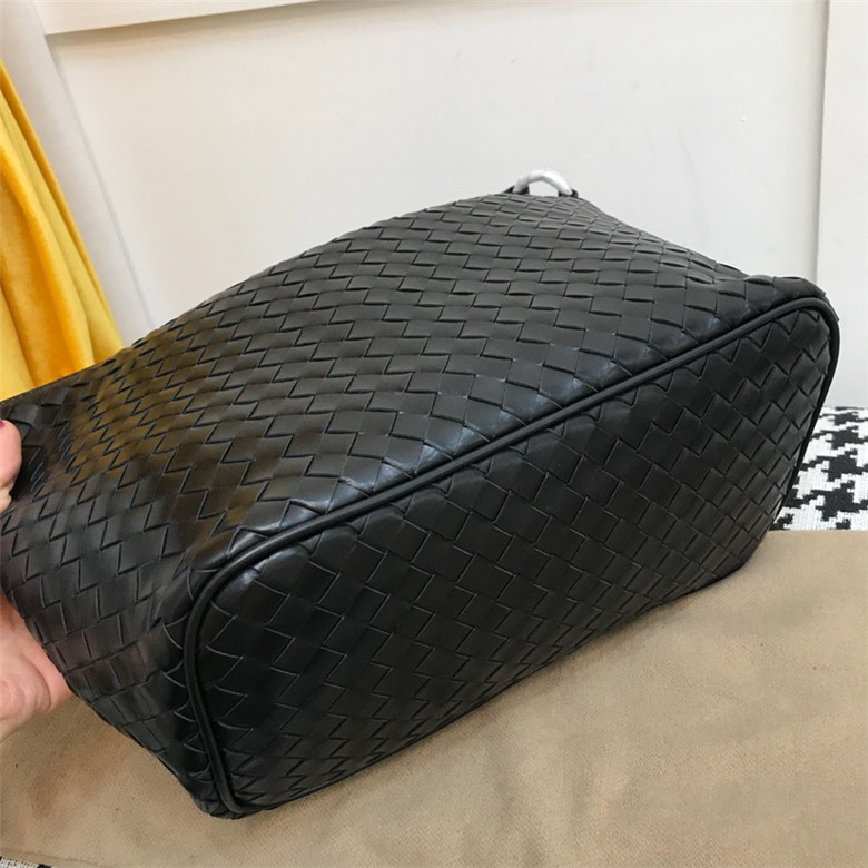 보테가 토트&숄더백 BV7703