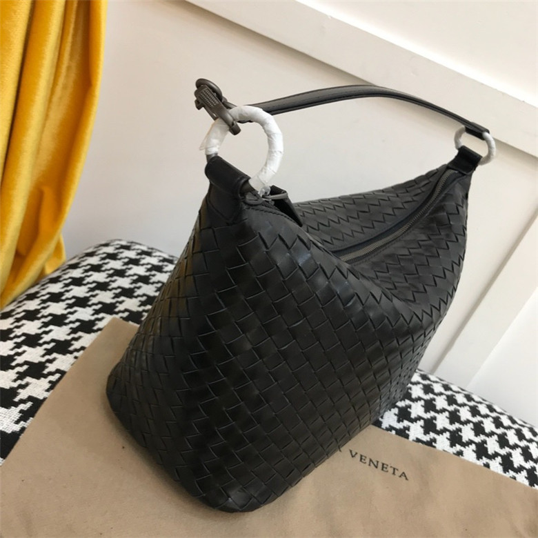 보테가 토트&숄더백 BV7703