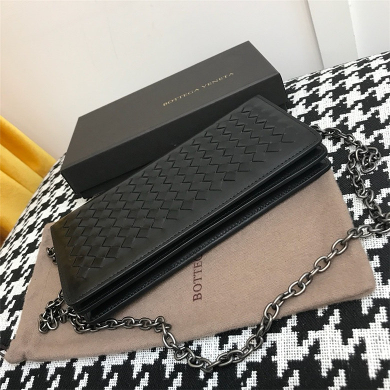 보테가 체인숄더백 BV3001