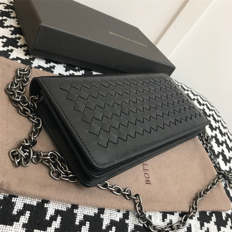 보테가 체인숄더백 BV3001