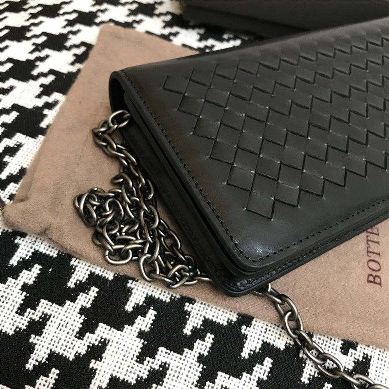 보테가 체인숄더백 BV3001