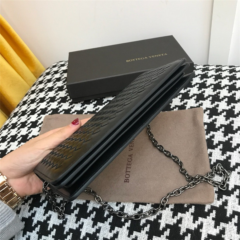 보테가 체인숄더백 BV3001