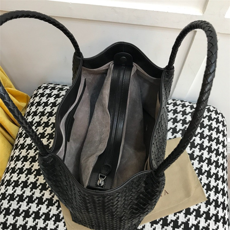 보테가 토트백 BV5063 33CM