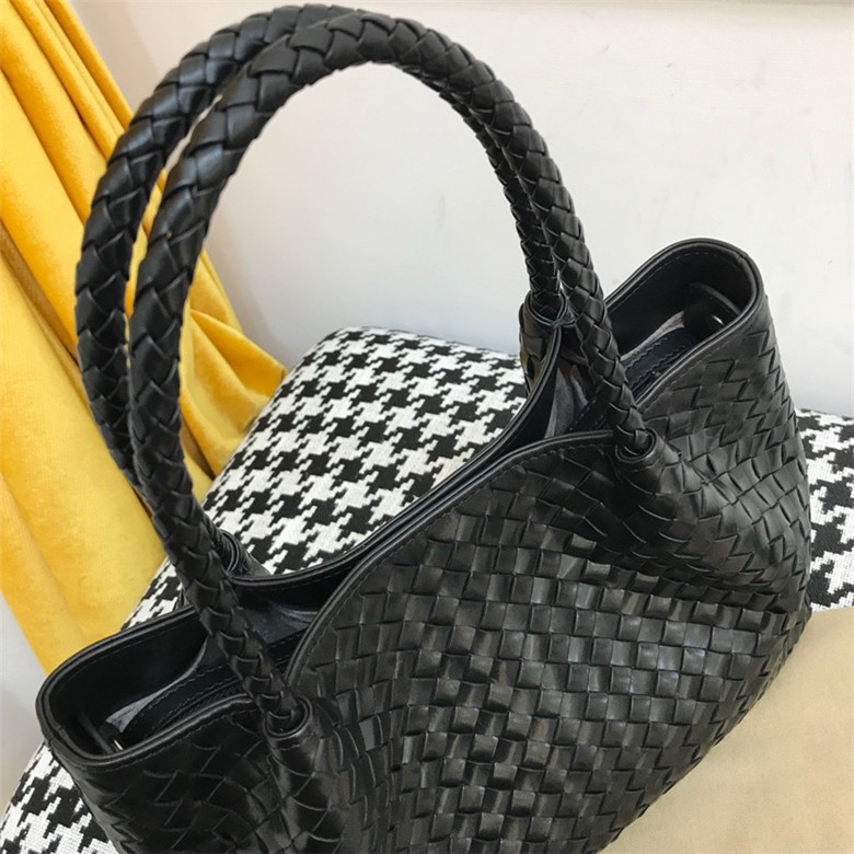 보테가 토트백 BV5063 28CM