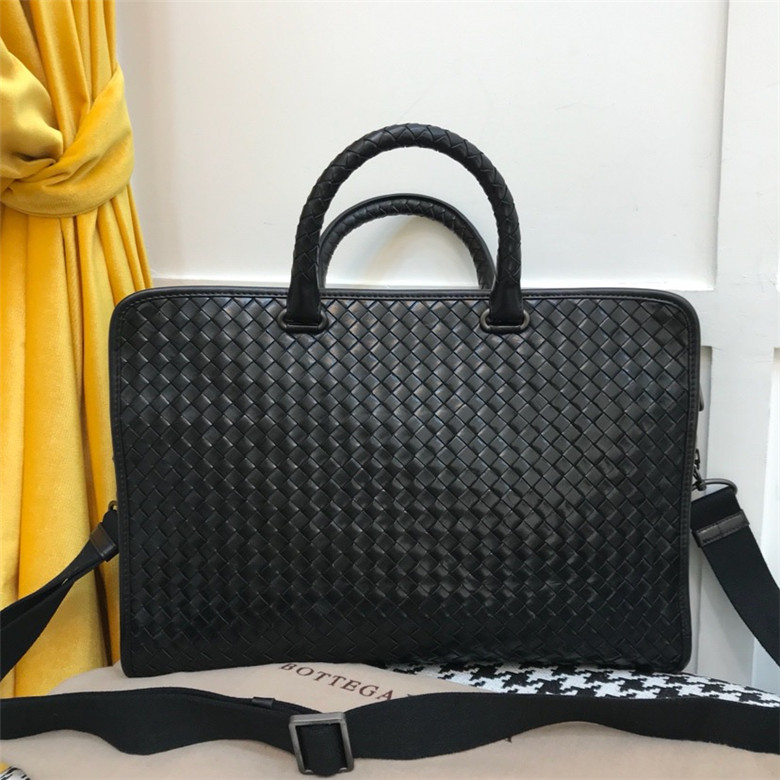 보테가 서류가방  BV6948