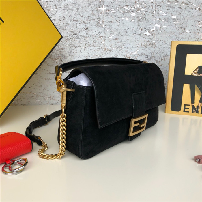  FENDI 펜디 바케트백 MM F30190-4 2020/신상