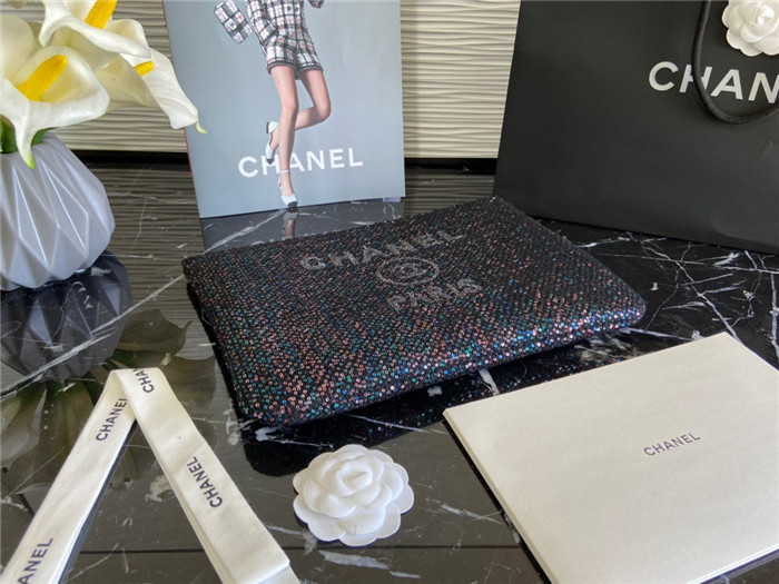 CHANEL 샤넬 클러치백 C10555 신상