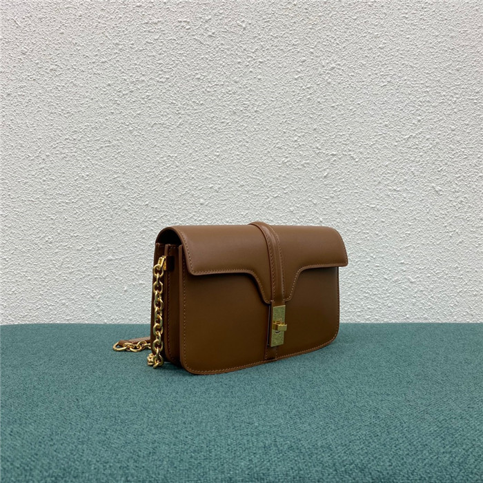 Celine 셀린느 체인백 C19710-4 신상