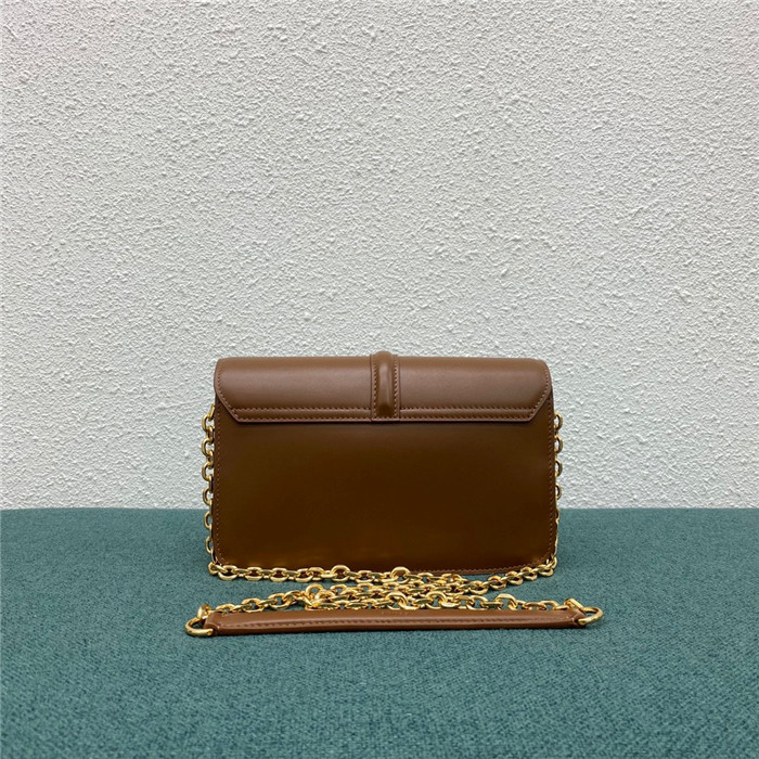 Celine 셀린느 체인백 C19710-4 신상
