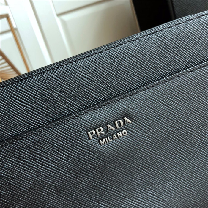 PRADA  프라다 남성용 클러치백 2VN008 신상