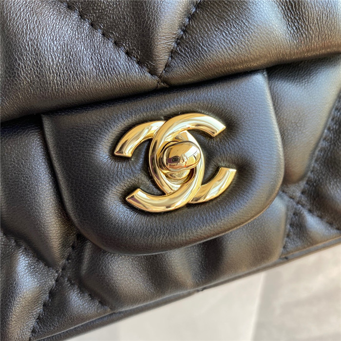 CHANEL 샤넬 스몰 플랩백 AS2232 신상