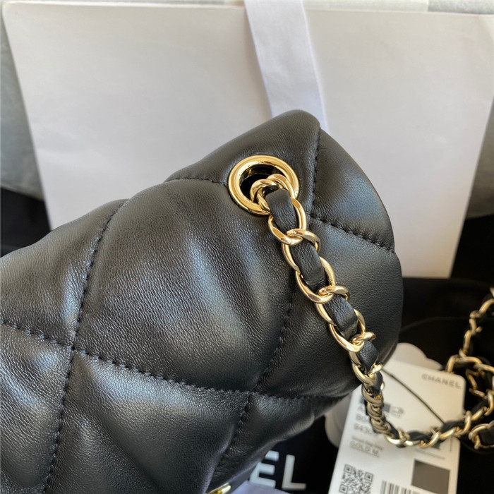 CHANEL 샤넬 스몰 플랩백 AS2232 신상