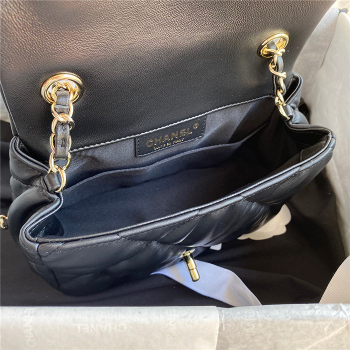 CHANEL 샤넬 스몰 플랩백 AS2232 신상