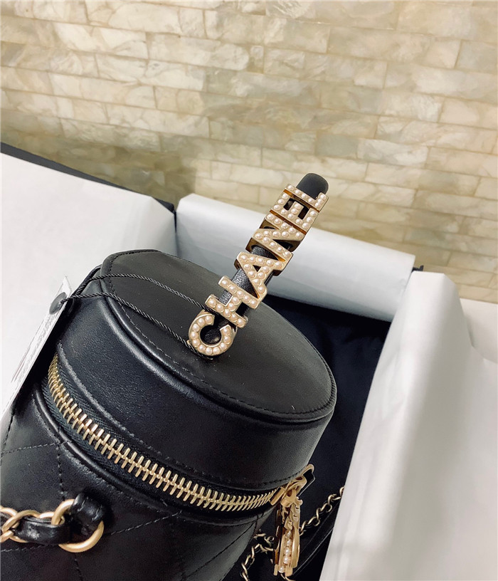 CHANEL 샤넬 미니 버킷백 AS2061 신상