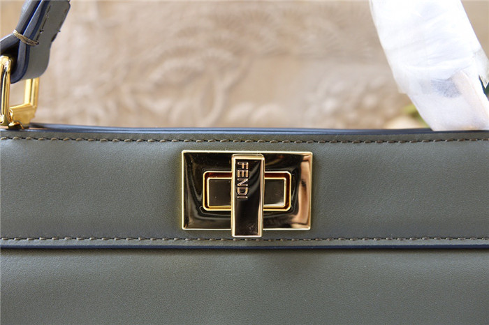  Fendi  펜디 피카부 아이코닉 F8323-3 신상