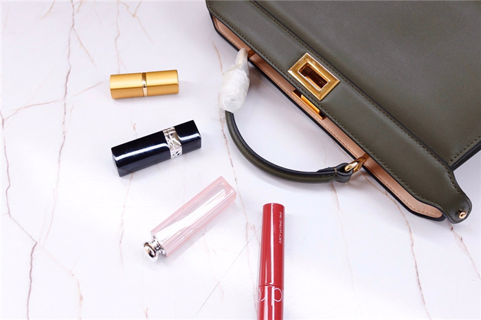  Fendi  펜디 피카부 아이코닉 F8323-3 신상