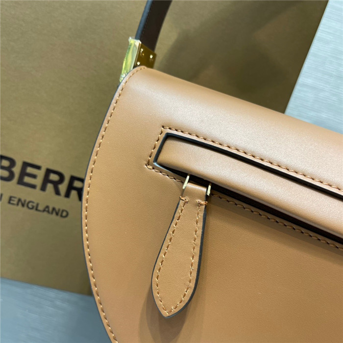 [아스트로 차은우] Burberry 버버리 숄더백 B31509-2 신상
