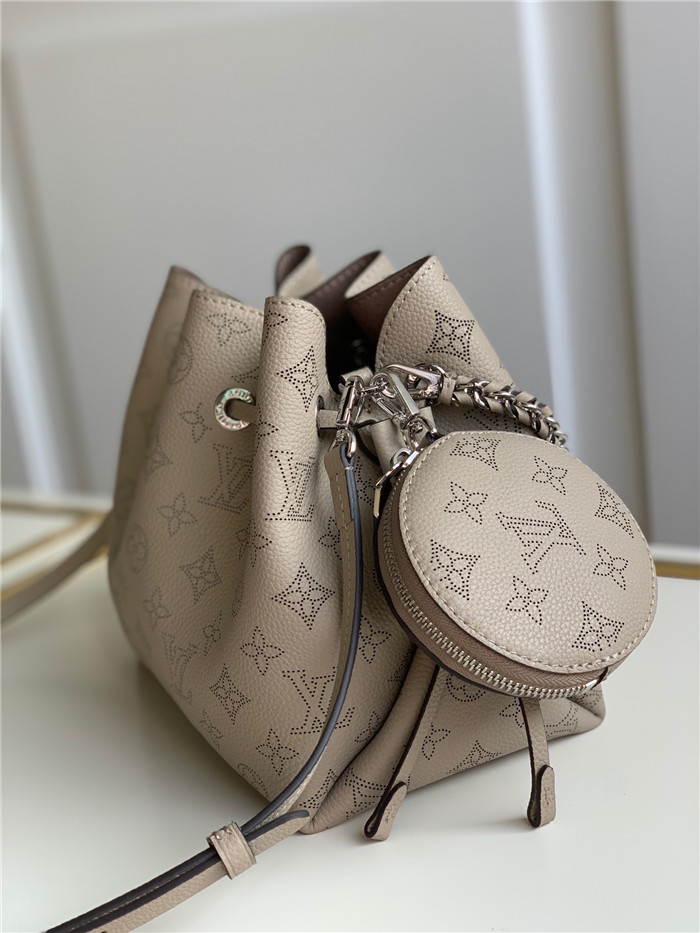 Louis Vuitton  루이비통 마히나 벨라 버킷백 M57070 신상
