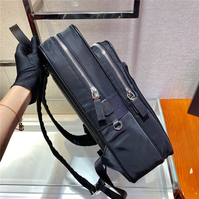 PRADA 프라다 나일론 백팩 2VZ064 신상