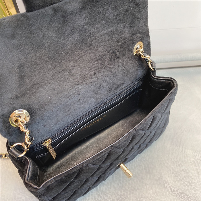 CHANEL 샤넬 골드볼 쁘띠삭 미니 플랩백 18CM AS1786 신상