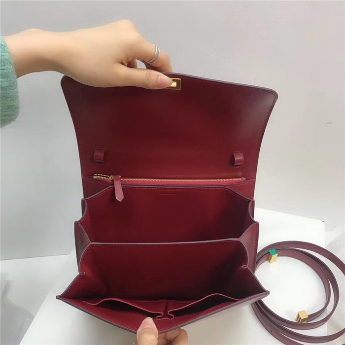  Celine 셀린느 클래식박스 미듐 C63500-4 신상