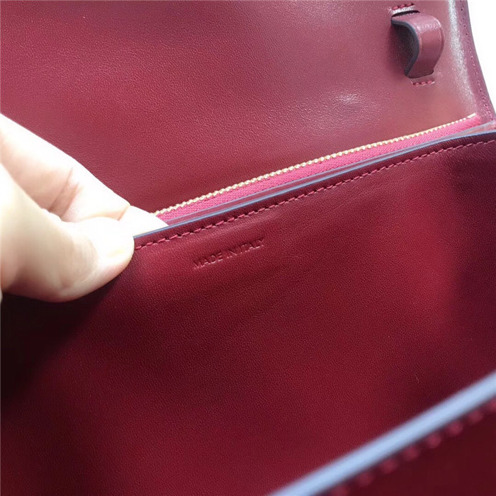  Celine 셀린느 클래식박스 미듐 C63500-4 신상