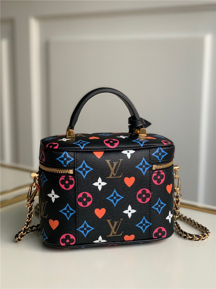 Louis Vuitton 루이비통 신상 게임 온 베니티 PM M57482 신상