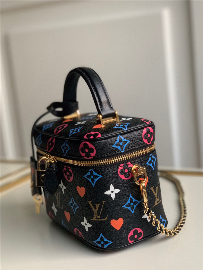 Louis Vuitton 루이비통 신상 게임 온 베니티 PM M57482 신상