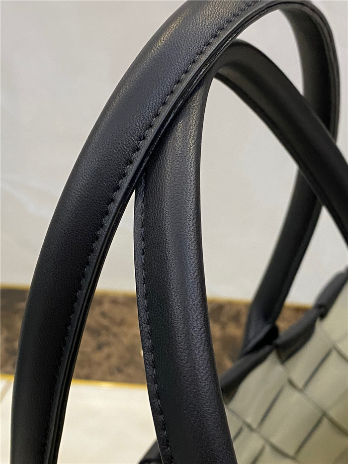 Bottega Veneta 보테가 베네타 토트백 B69310 신상