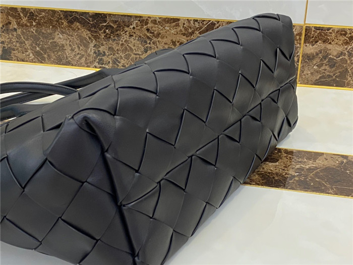 Bottega Veneta 보테가 베네타 토트백 B69310 신상