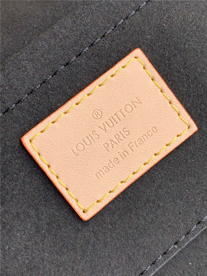 Louis Vuitton 루이비통 더플백 M43587