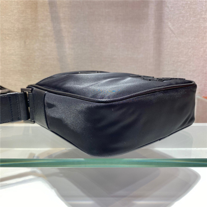 PRADA 프라다 나일론 크로스 바디백 2VH112 신상
