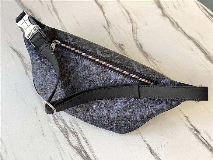 Louis Vuitton 루이비통 디스커버리 범백 M57276 신상