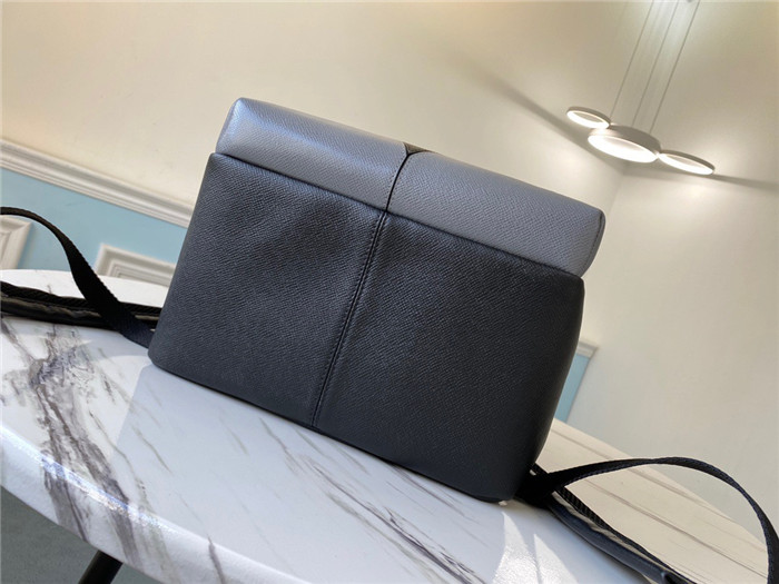Louis Vuitton 루이비통 디스커버리 백팩 M30738 신상