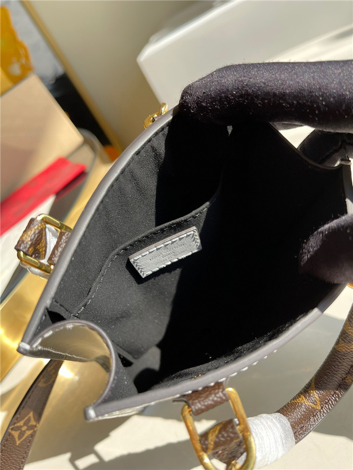 Louis Vuitton 루이비통 베르니 쁘띠 삭 플라 M90564 /신상