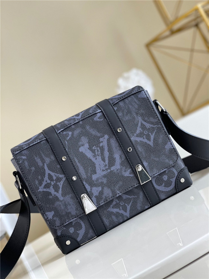 Louis Vuitton 루이비통 트렁크 메신져백 M57271 /신상