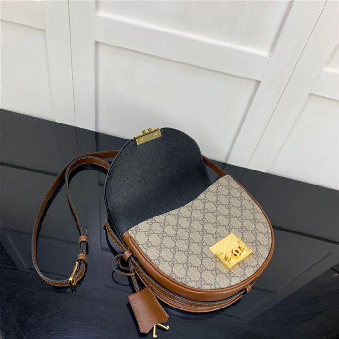 GUCCI 구찌 GG 수프림 패들락 스몰 숄더백 644524 /신상