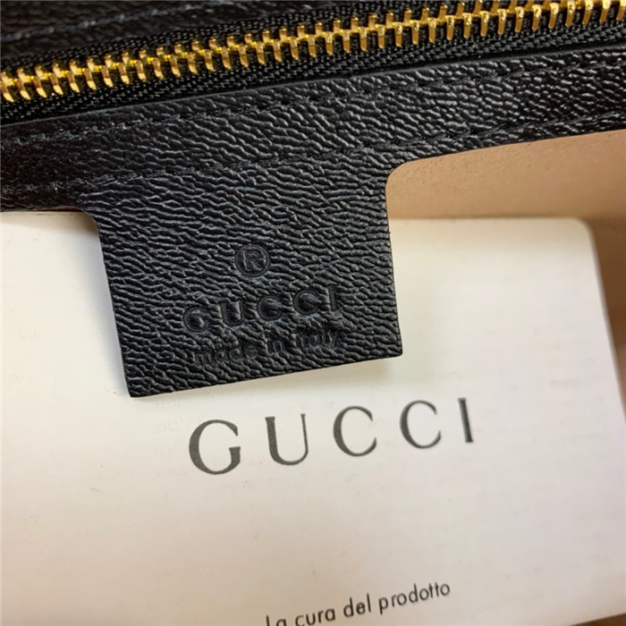 GUCCI 구찌 GG 수프림 패들락 스몰 숄더백 644524 /신상