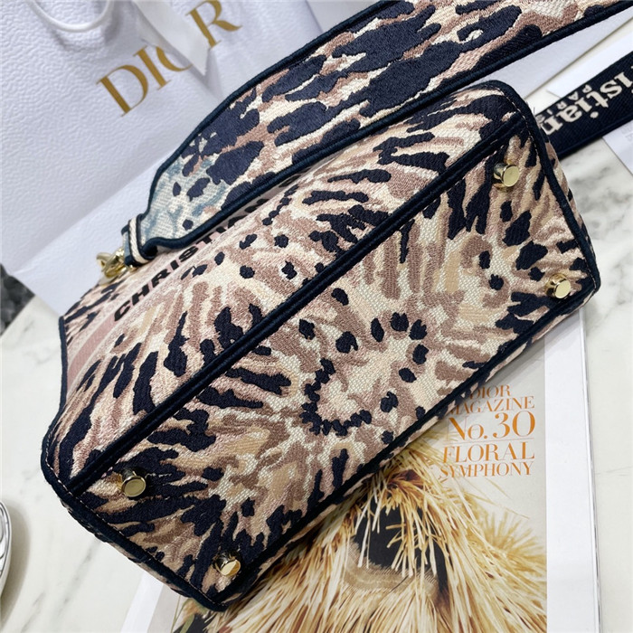 Dior 디올 레이디 D-라이트백 M0565 /신상