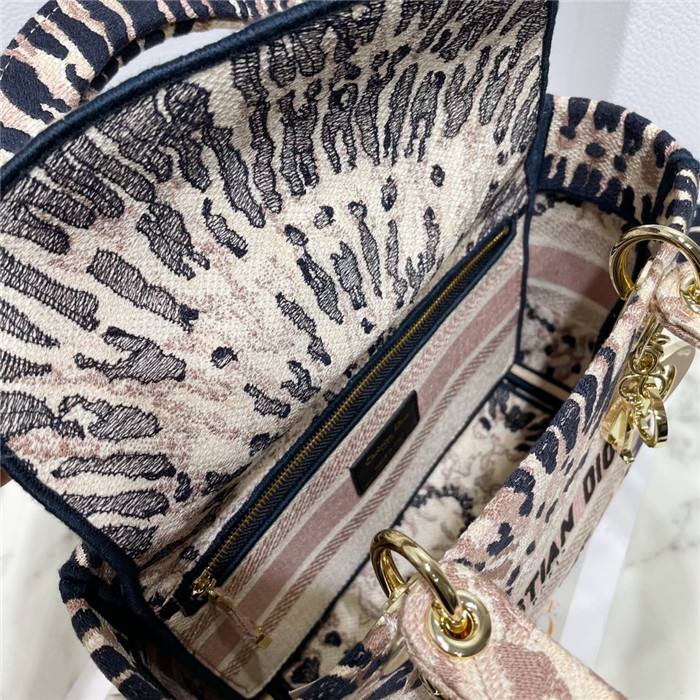 Dior 디올 레이디 D-라이트백 M0565 /신상