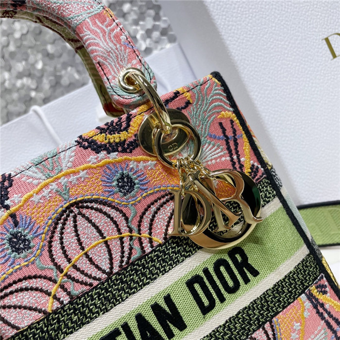 Dior 디올 레이디 D-라이트백 M0565 /신상