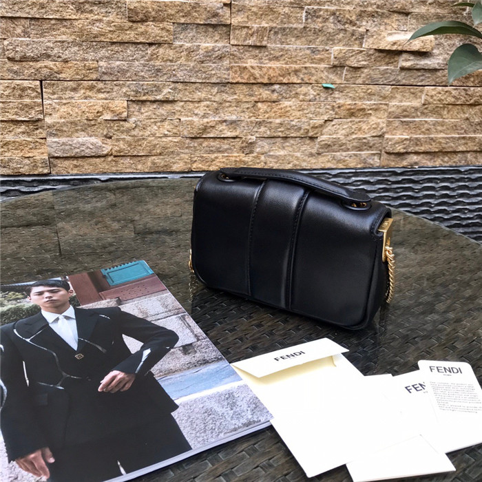 Fendi  펜디 미니 바케트백 F8045-2