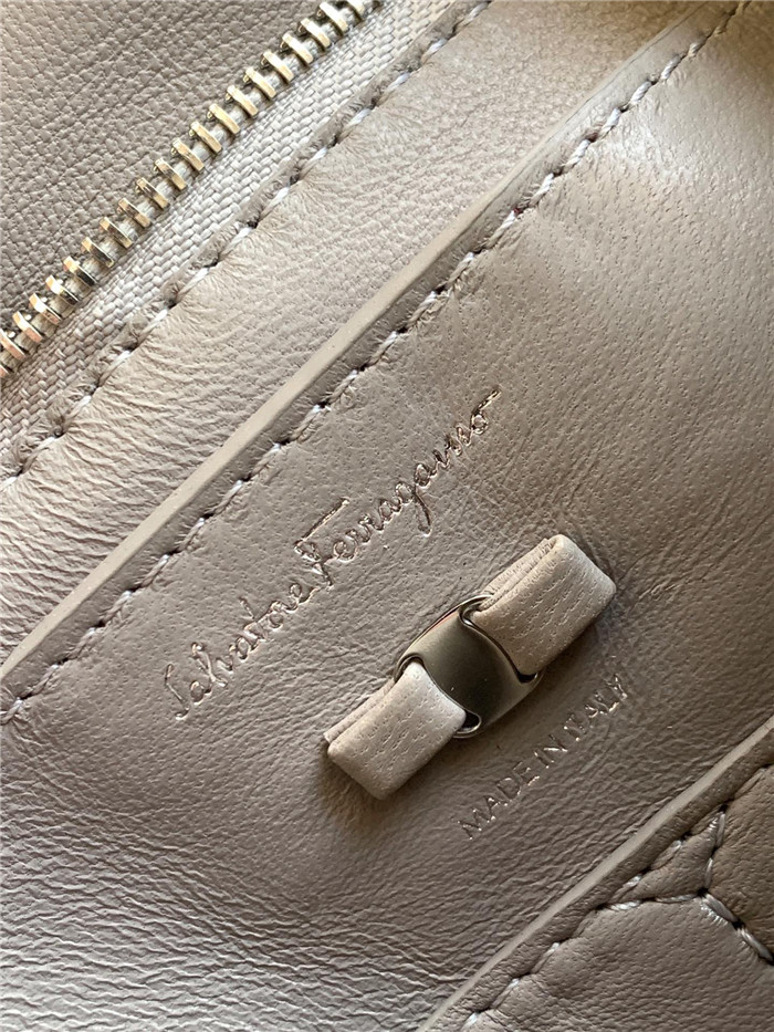 Ferragamo 페레가모 숄더백 F21128-4